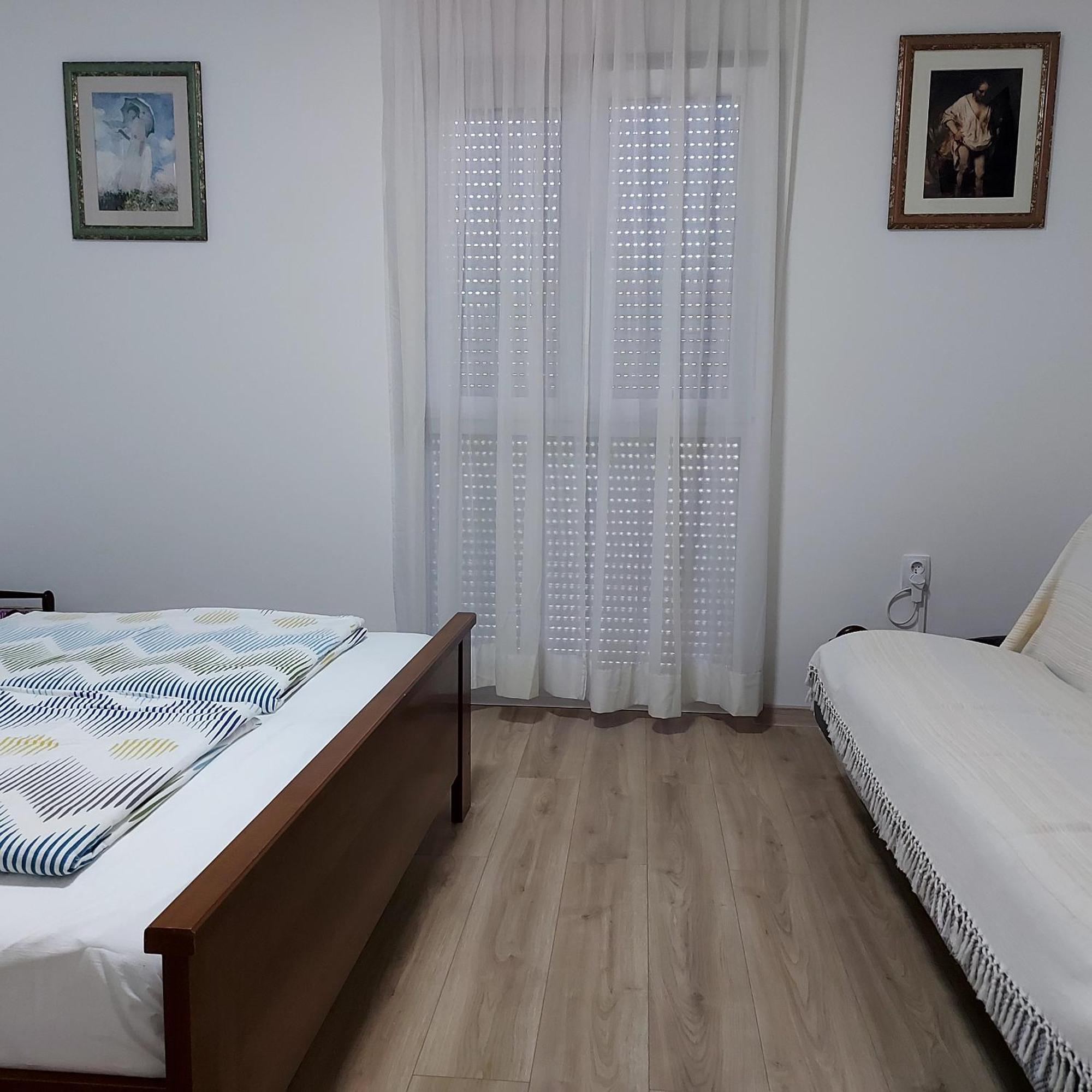 פאז'אנה Apartmani Slavulj מראה חיצוני תמונה