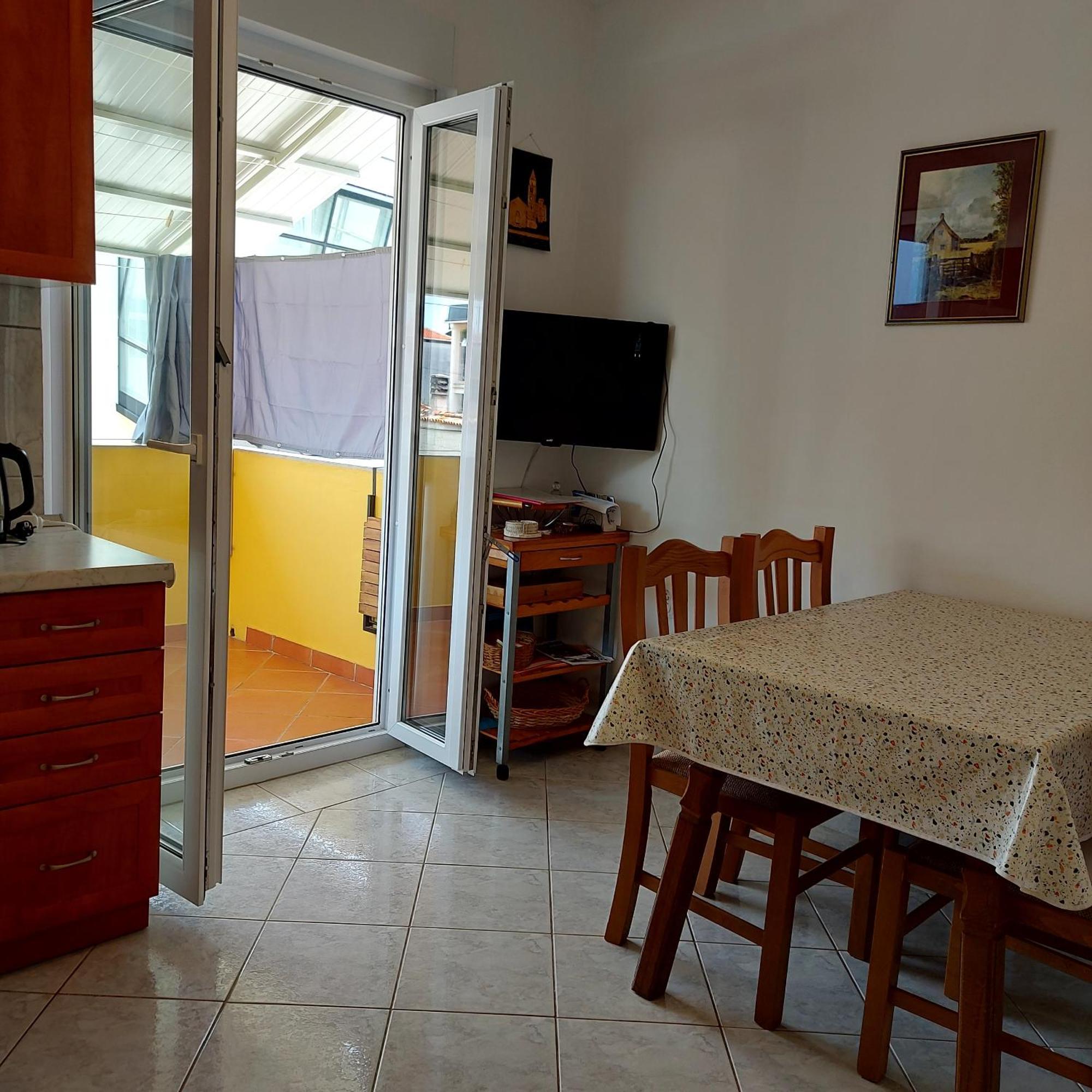 פאז'אנה Apartmani Slavulj מראה חיצוני תמונה