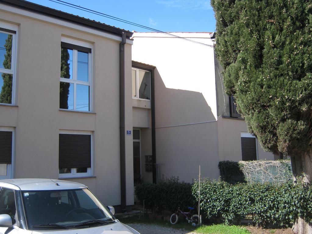 פאז'אנה Apartmani Slavulj מראה חיצוני תמונה